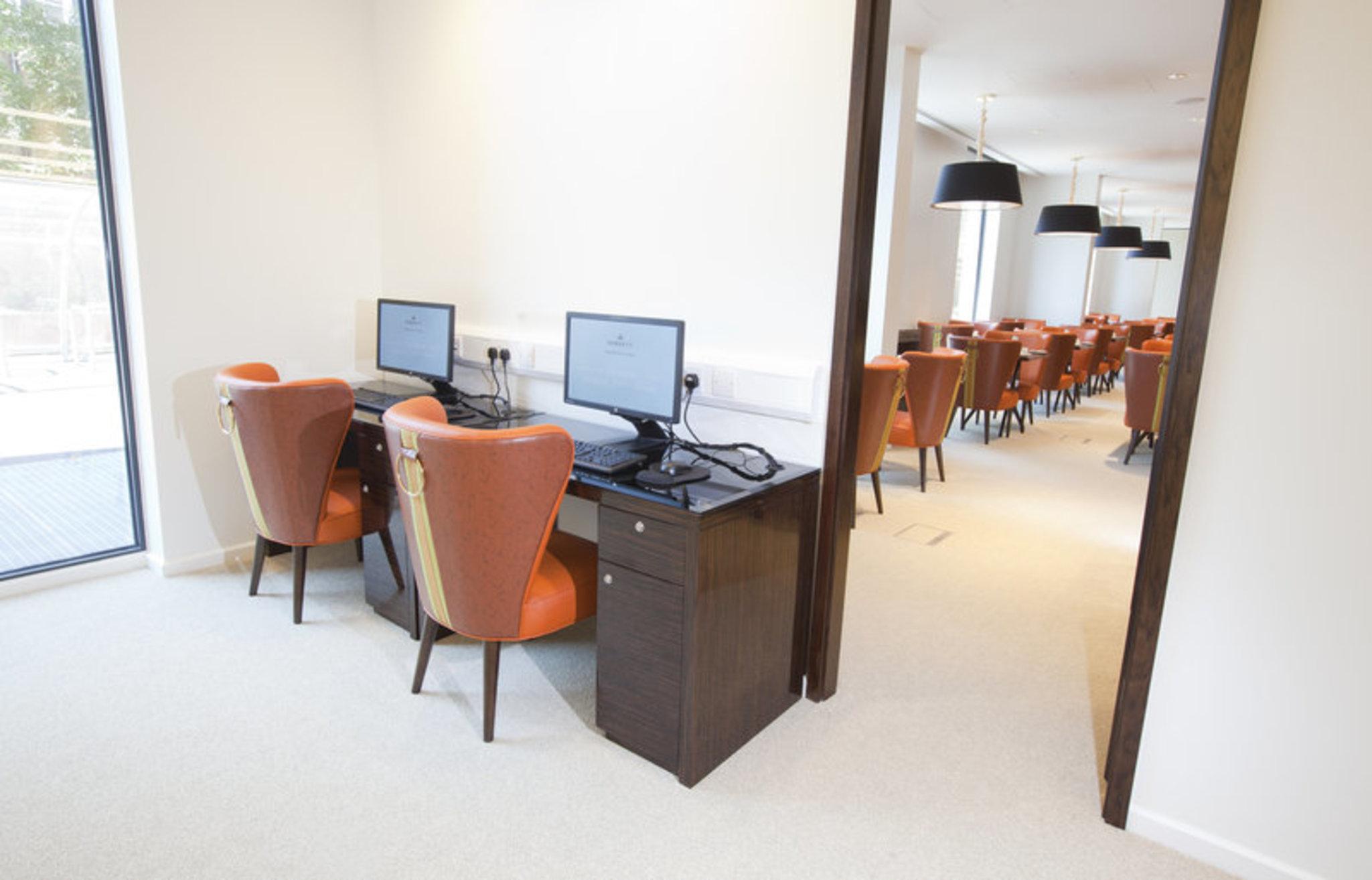 Dorsett Shepherds Bush Лондон Екстер'єр фото